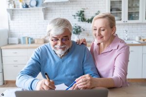 Estudar inglês depois dos 50 anos: benefícios para sua vida pessoal e profissional