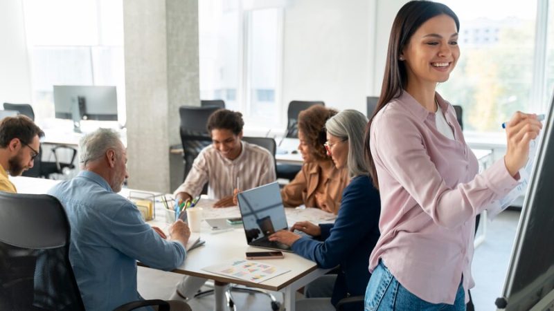 10 cursos para conseguir emprego rápido em 2026